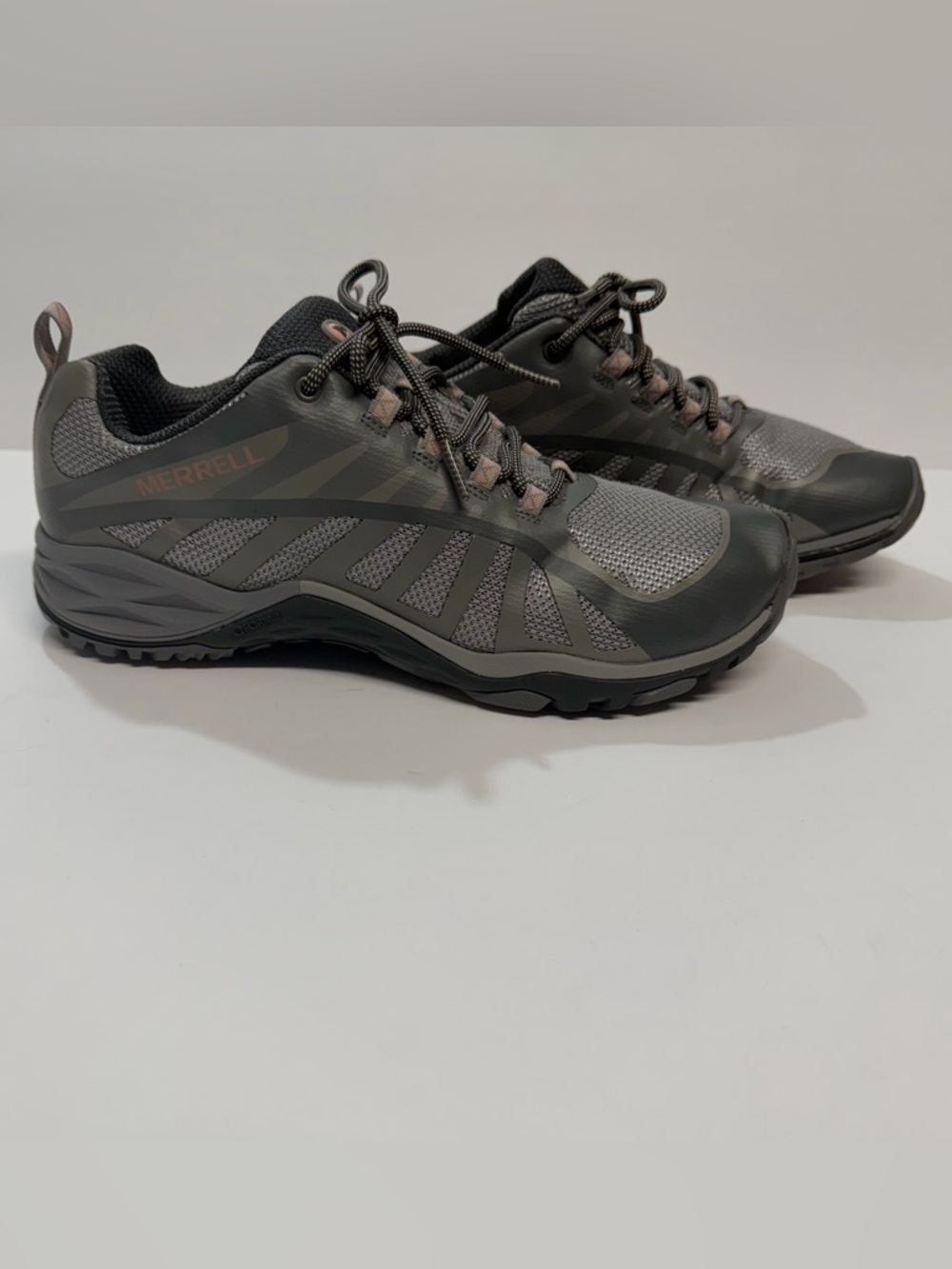 Merrell Women's Gray Hiking Shoes J46612 US 9.5 Medium Width